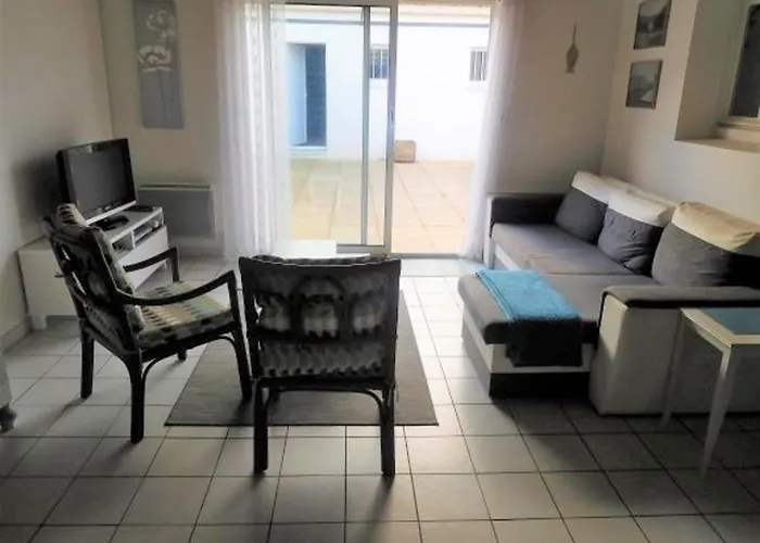 Hébergement de vacances Familiale Avec Terrasse Près - Fr-1-476-149