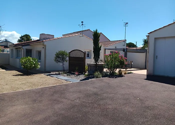 Familiale Avec Terrasse Près - Fr-1-476-149 Hébergement de vacances *